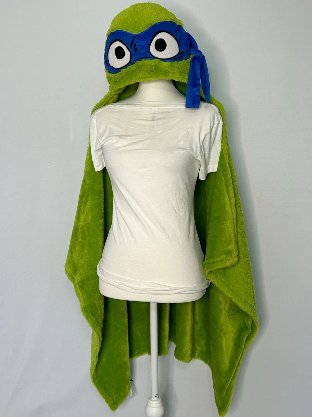 Teenage Mutant Ninja Turtles Leonardo Hooded Throw Blanket 32x49 Green